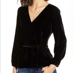 J. Crew Faux Wrap Velvet Top Blouse Long Sleeve Women’s Black Size 00
